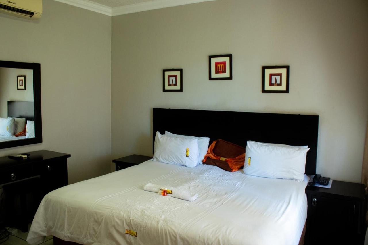 Masai Lodge Polokwane Esterno foto